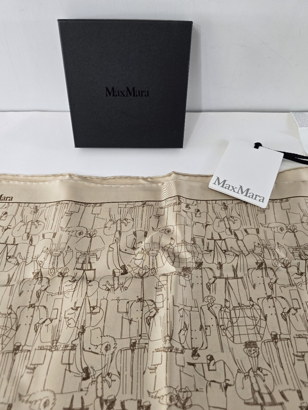 MaxMara Silk Hand Rolled Square Scarf Illustrated Sketch Print NIB NWT Tan Brown